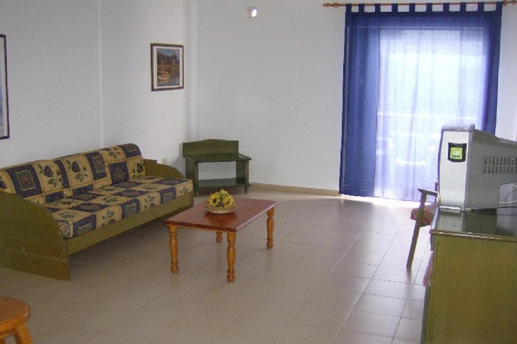 Apartamentos Alondras Park Costa Del Silencio Cameră foto